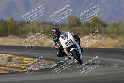 media/Dec-17-2022-SoCal Trackdays (Sat) [[224abd9271]]/Turn 7 Set 1 (1125am)/